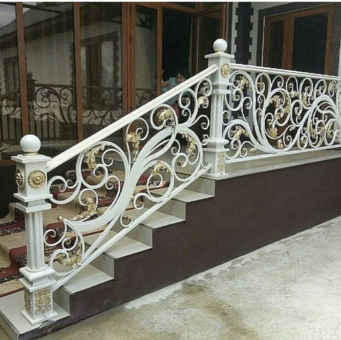 Klasik motifli merdiven korkuluğu modeli MKR-007